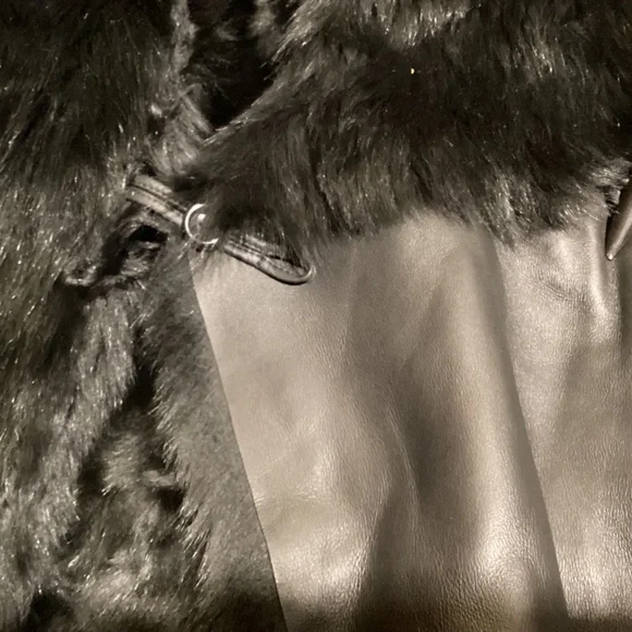 Michelle Mason 100% lamb shearling coat NWT 8 - Picture 3 of 8